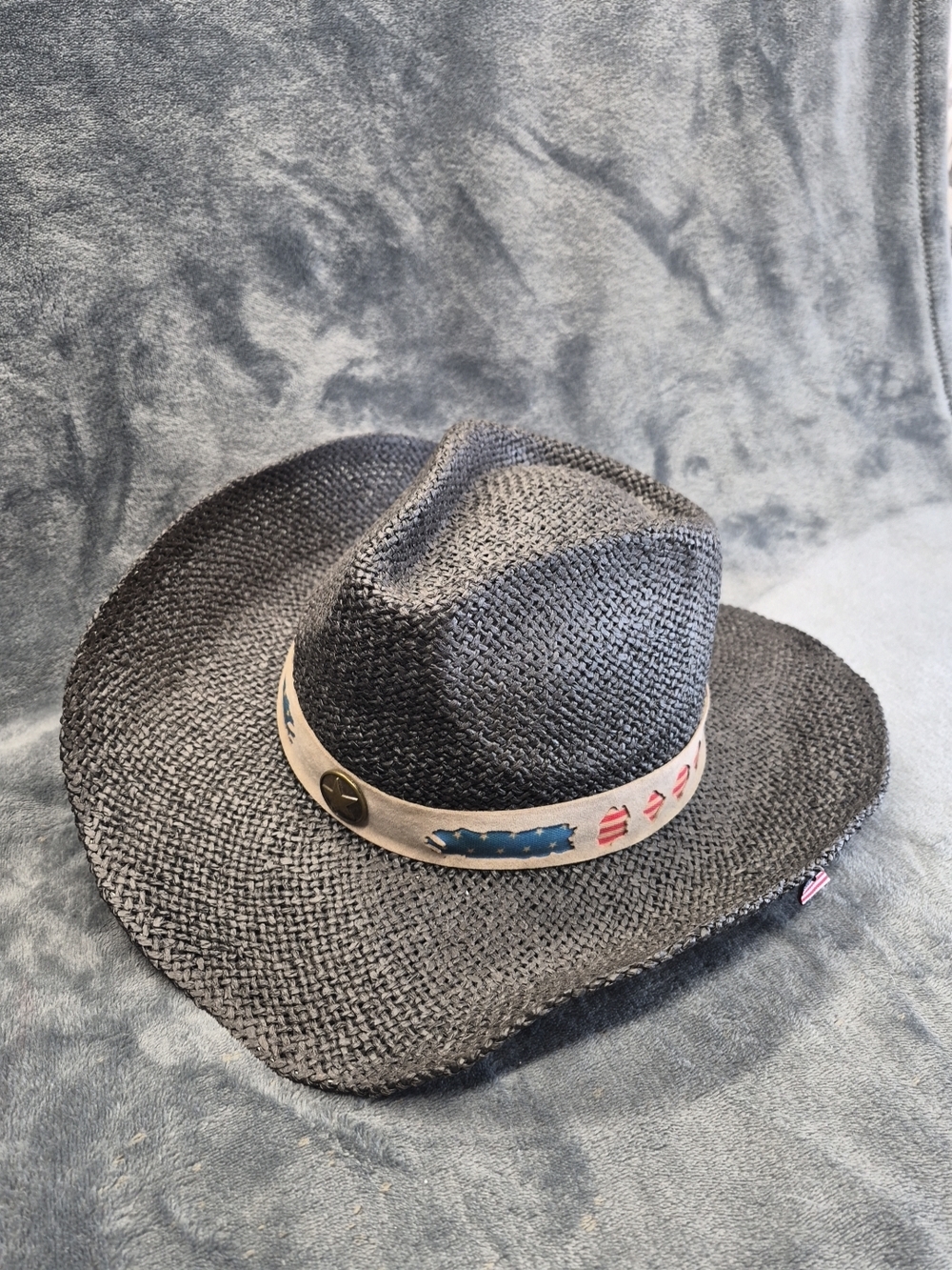 WESTERN COWBOY Charcoal Color Resemblance American Flag With Button Brass Tone